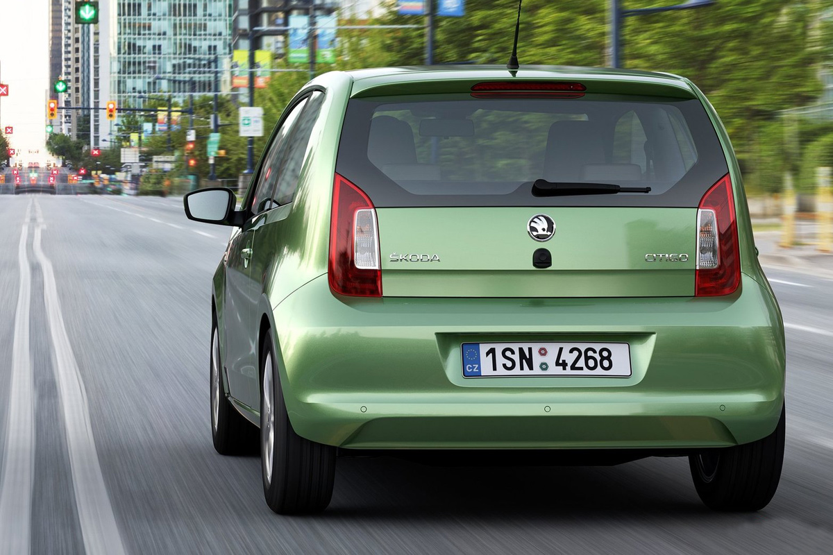 Skoda CitiGo rear tracking