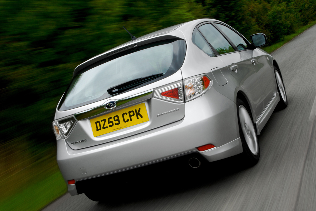Subaru Impreza rear tracking
