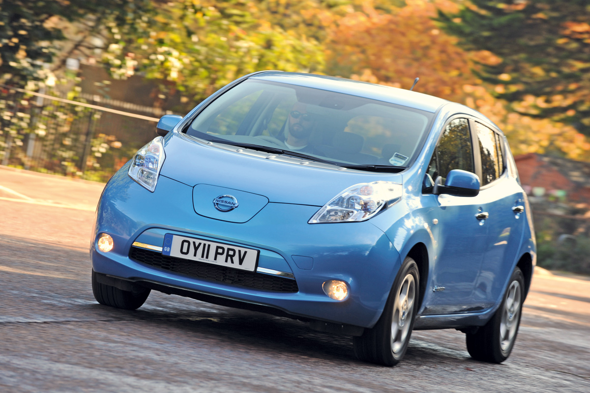 Nissan Leaf front cornering
