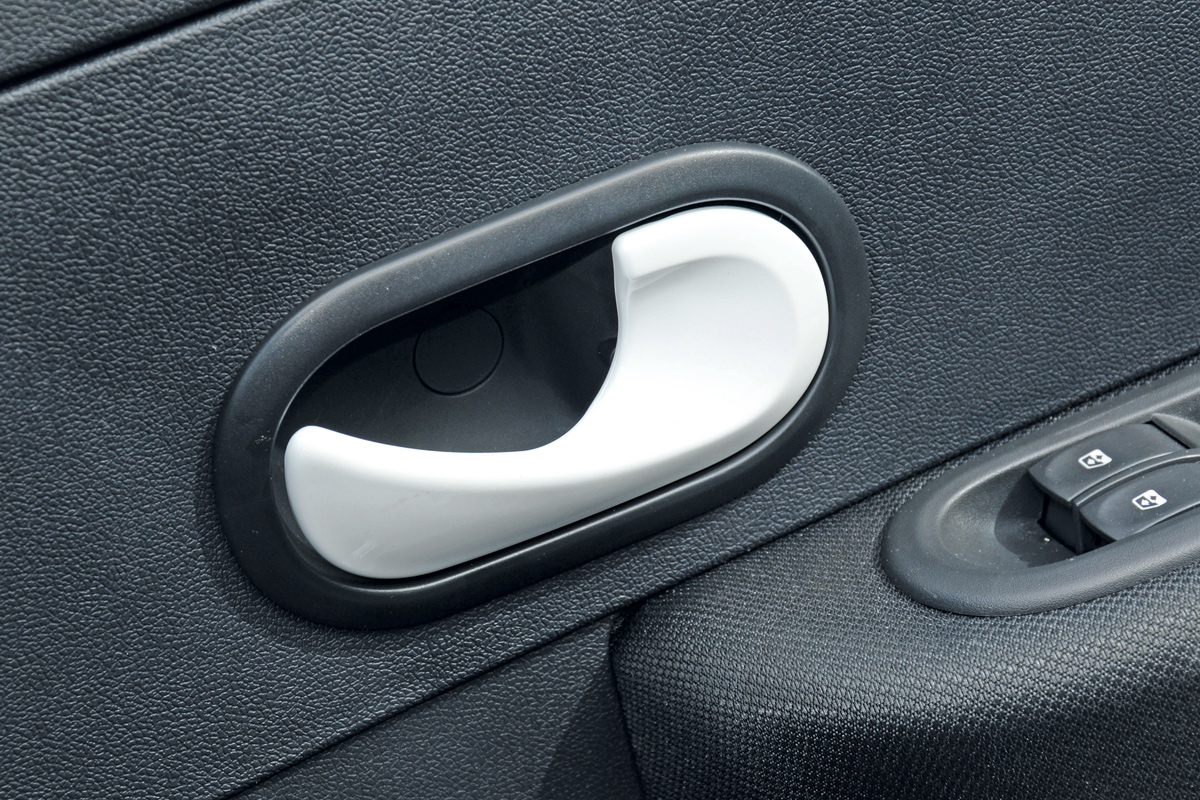 Renault Clio Pzaz detail