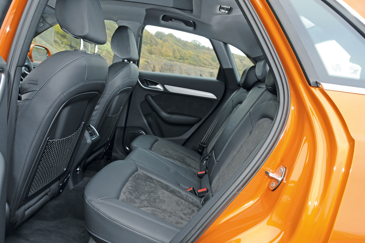 Audi Q3 2.0 TDI SE quattro back seats