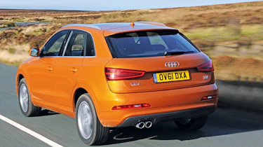 Audi Q3 2.0 TDI SE quattro rear tracking