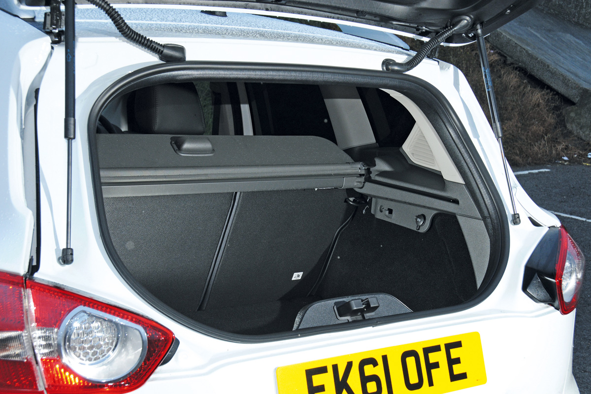 Ford Kuga 2.0 TDCi Titanium Auto boot