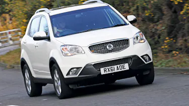 SsangYong Korando 2.0 Diesel front cornering