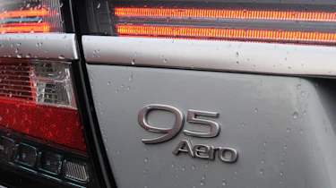 Saab 9-5 Saloon detail