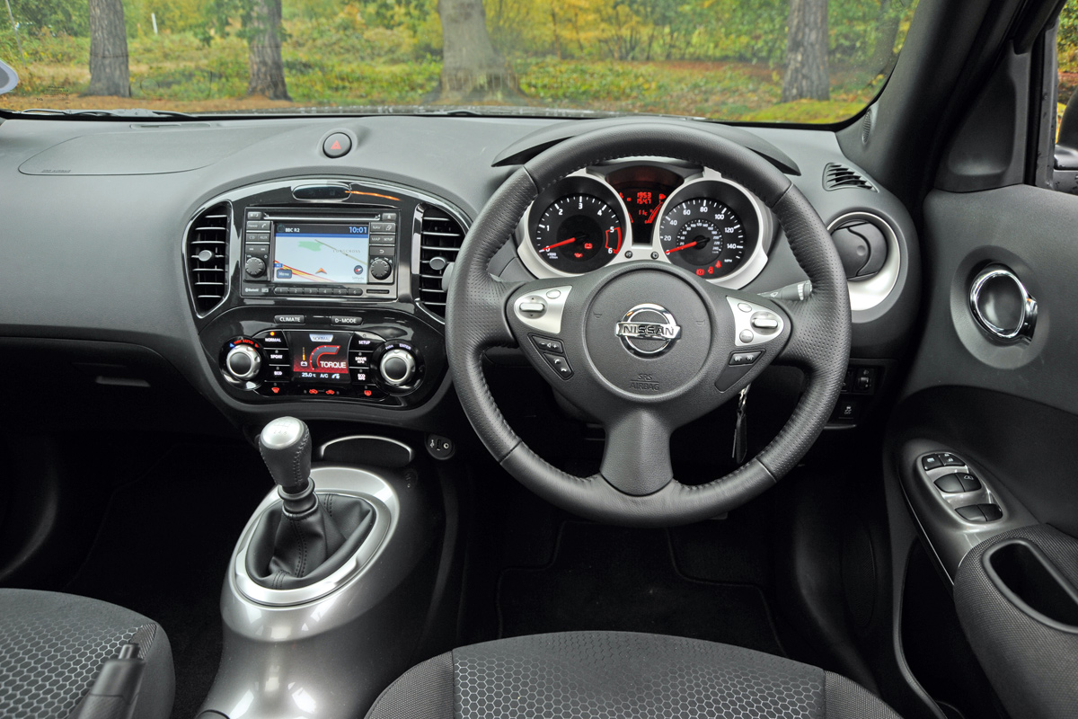 Nissan Juke Acenta Premium dash