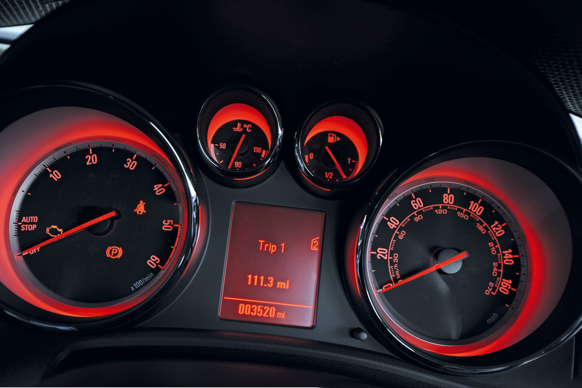 Vauxhall Astra GTC detail