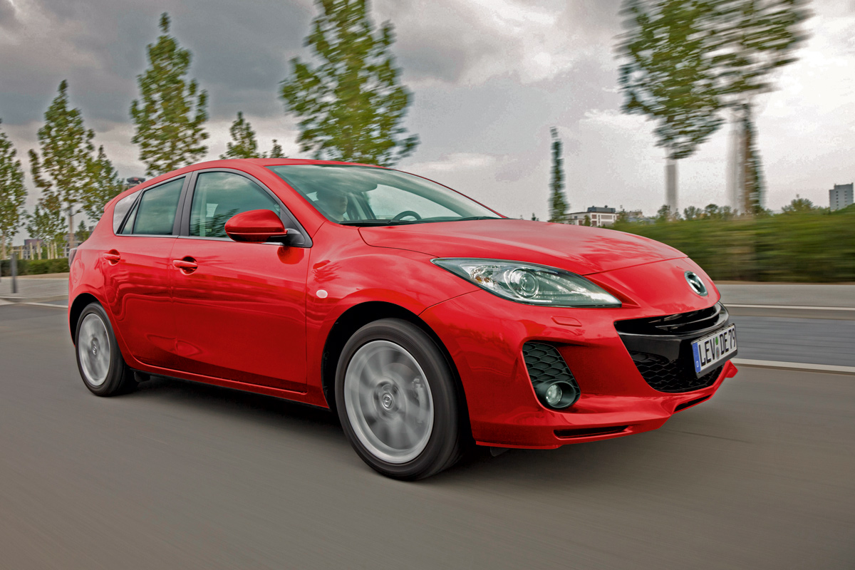 Mazda 3 2.0d front tracking