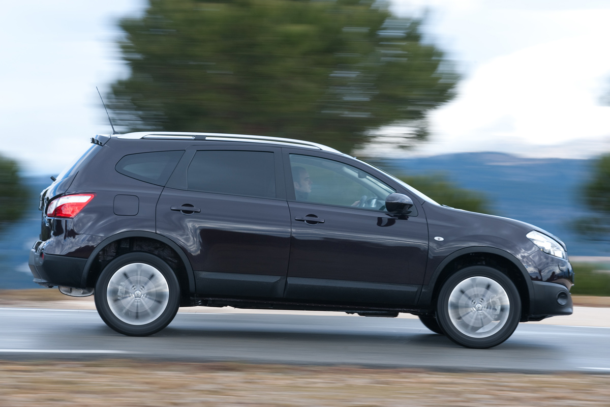 Nissan Qashqai+2 1.6 dCi profile