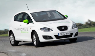 SEAT Leon TwinDrive front cornering