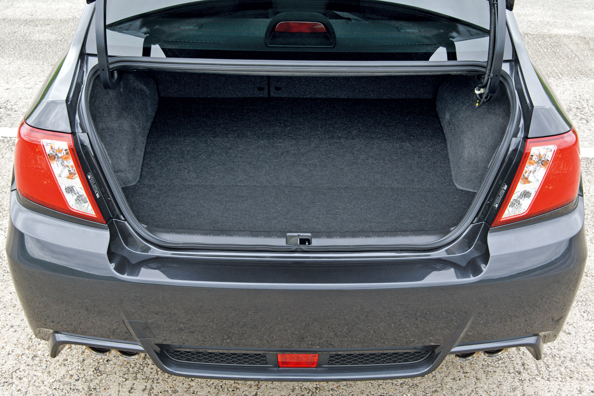 Subaru WRX STi 320R boot