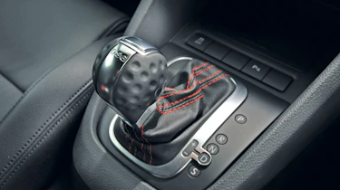 VW Golf GTI 35 detail