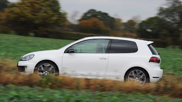 VW Golf GTI 35 panning