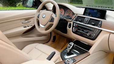 New BMW 3 Series dash