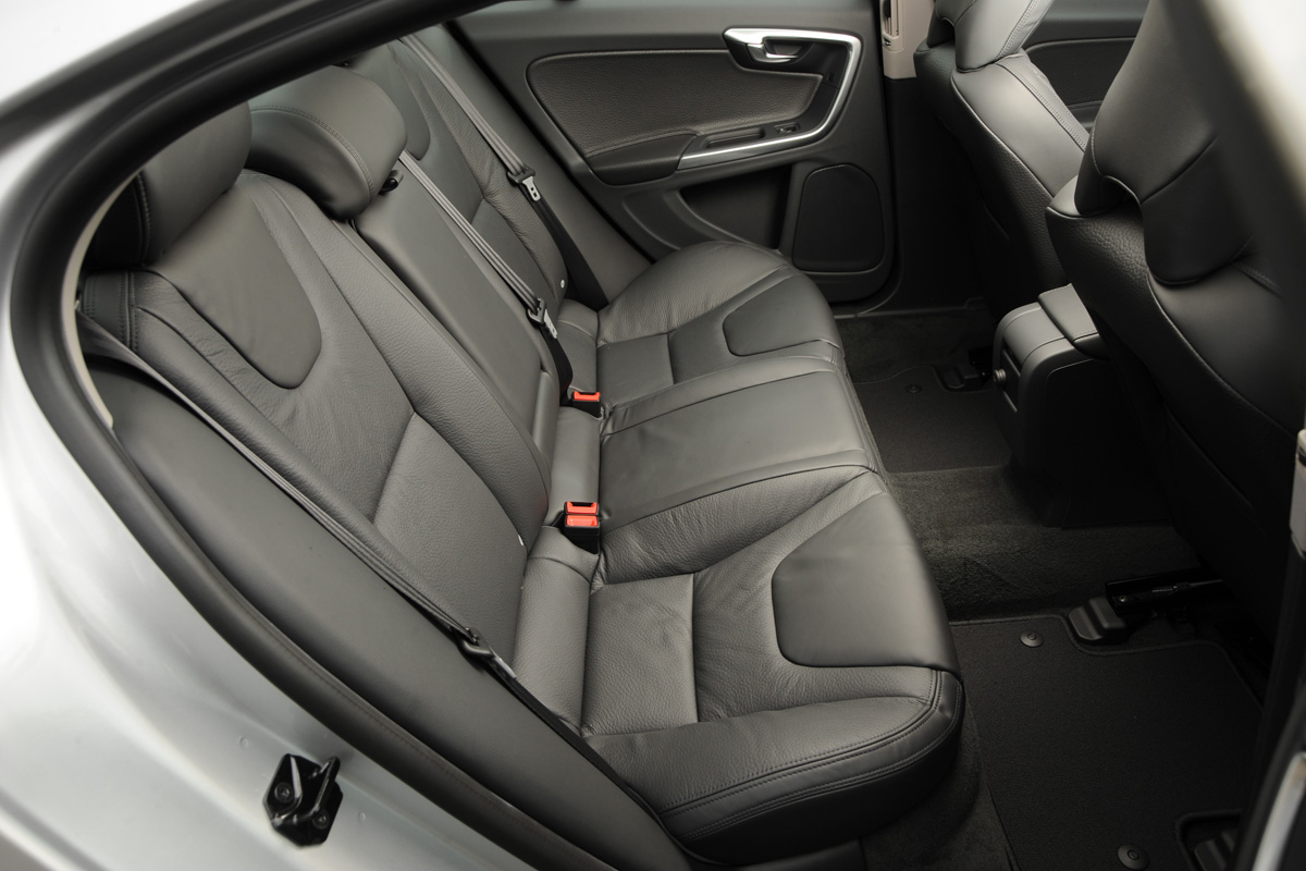Volvo S60 rear seats