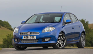 Fiat Bravo front three-quarters