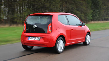 Volkswagen up! UK drive rear tracking