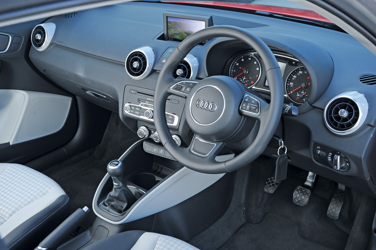 Audi A1 dash