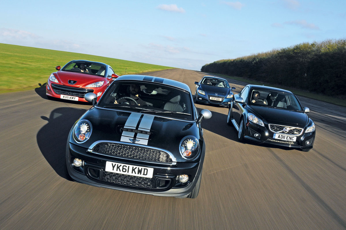 MINI Coupe vs rivals