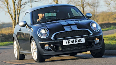 MINI Coupe Cooper SD front cornering