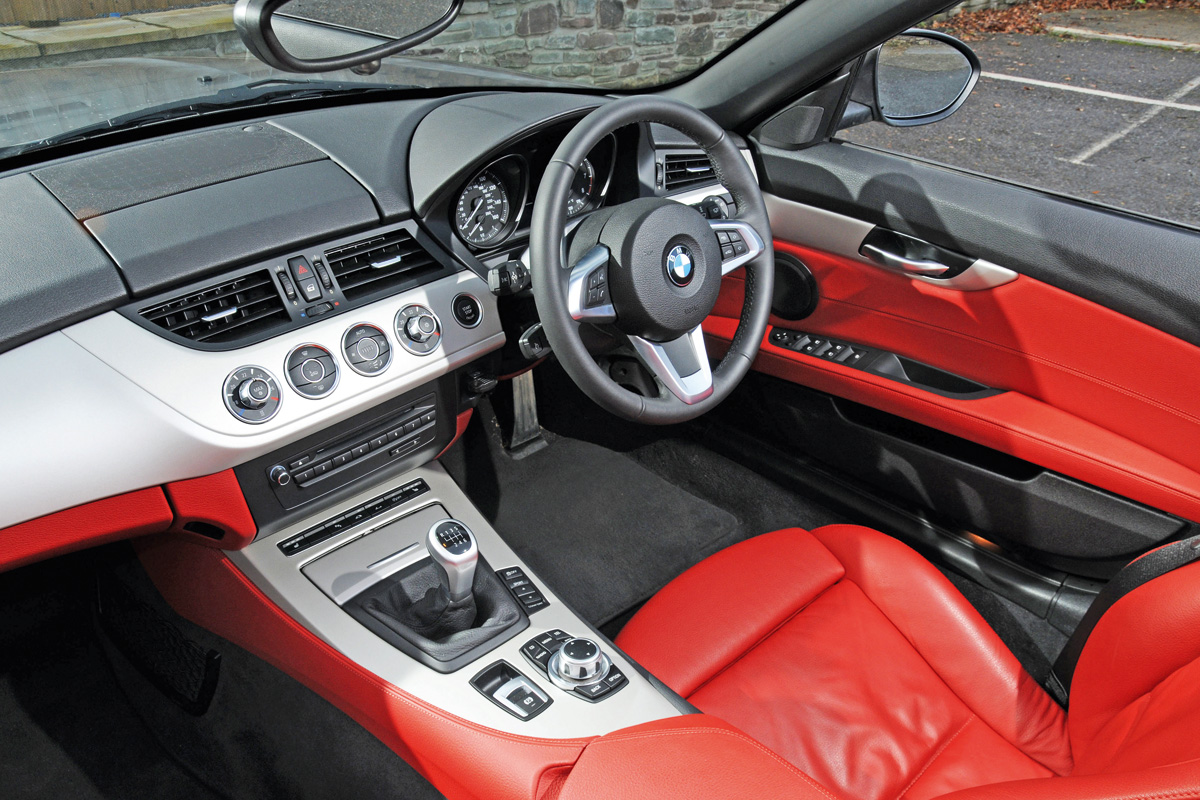BMW Z4 20i dash