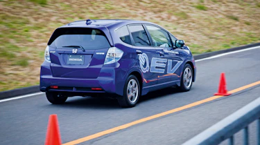 Honda Jazz EV rear tracking