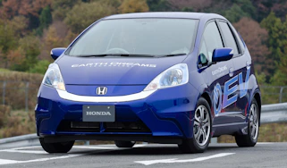 Honda Jazz EV front tracking