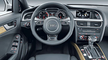 Audi A4 Avant dash