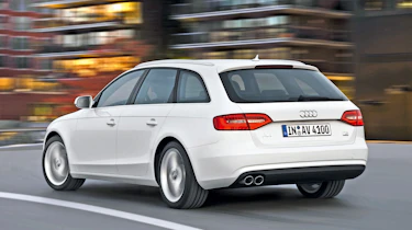Audi A4 Avant rear tracking