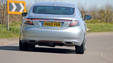 Saab 9-5 rear cornering