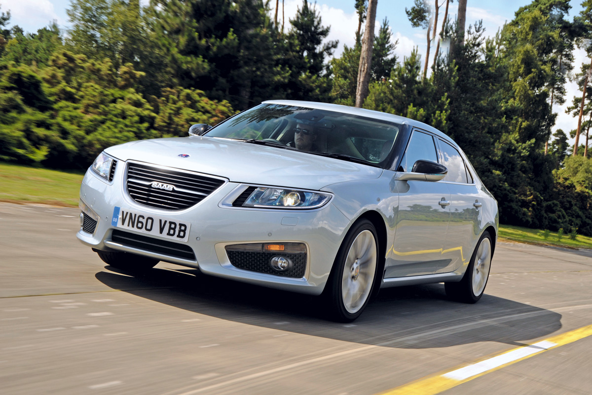 Saab 9-5 front tracking