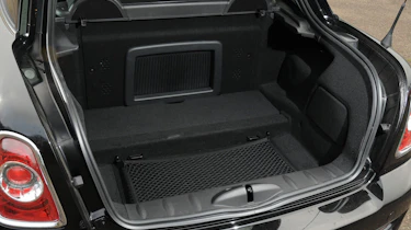 MINI Coupe Cooper SD boot
