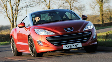 Peugeot RCZ front cornering