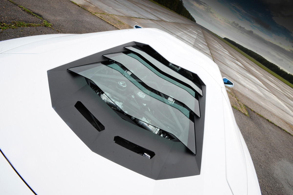 Lamborghini Aventador detail