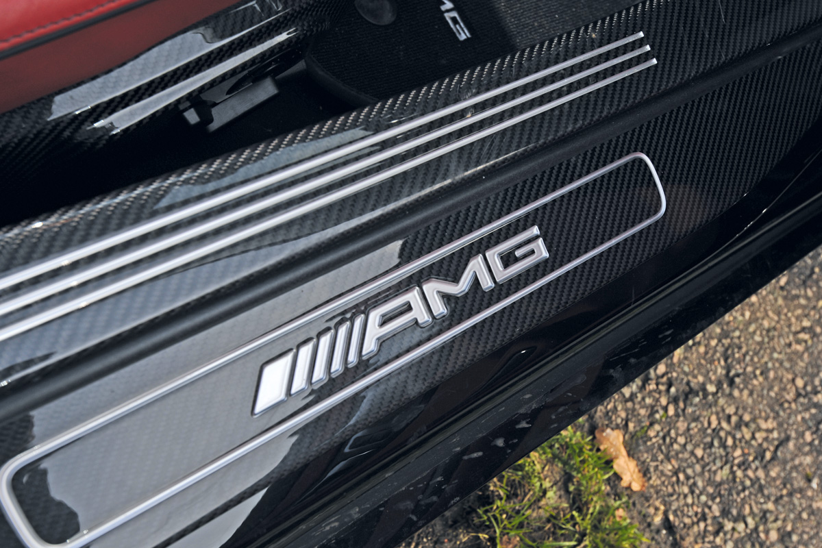 Mercedes SLS AMG Roadster detail