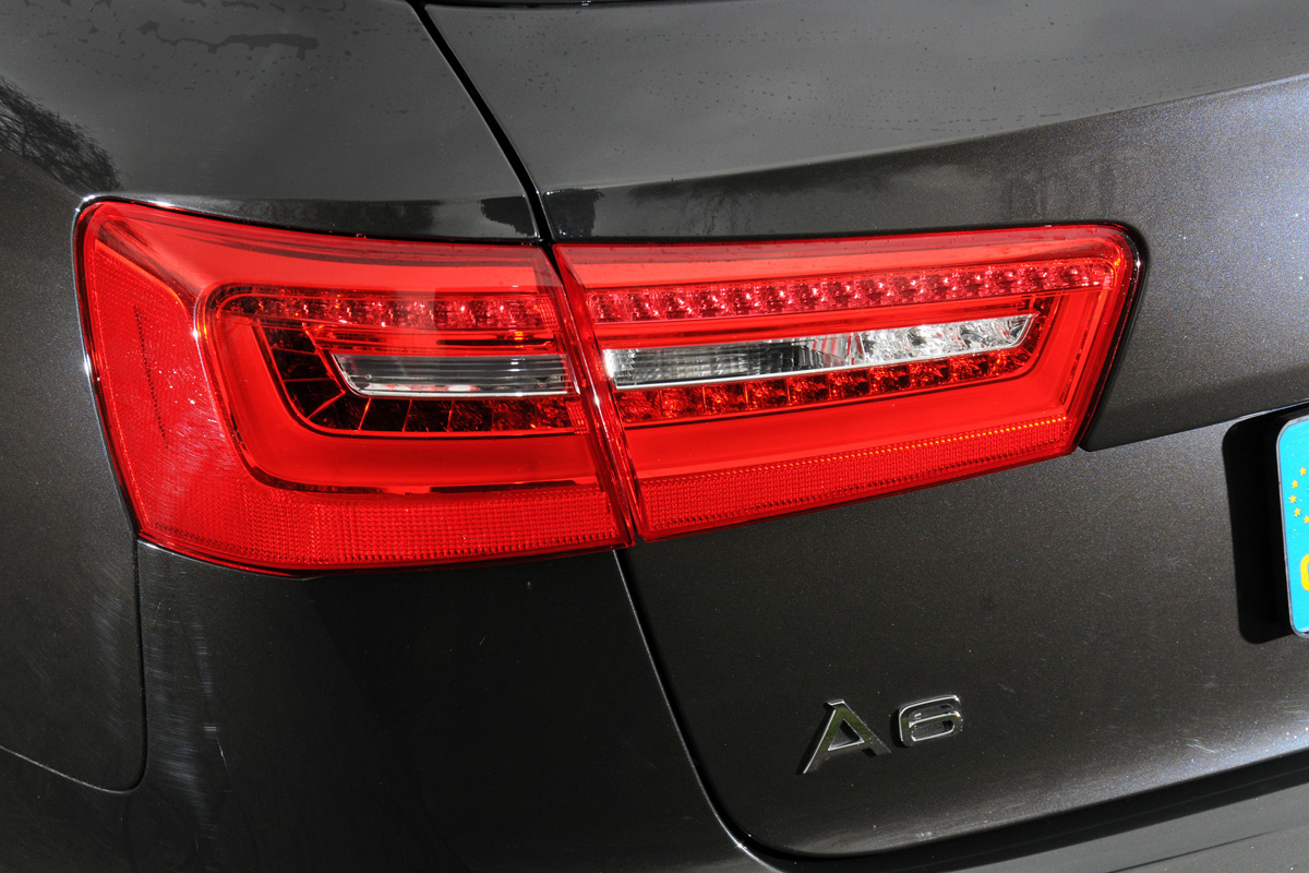 Audi A6 Avant 3.0 TDI badge