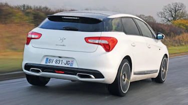 Citroen DS5 Hybrid4 rear tracking