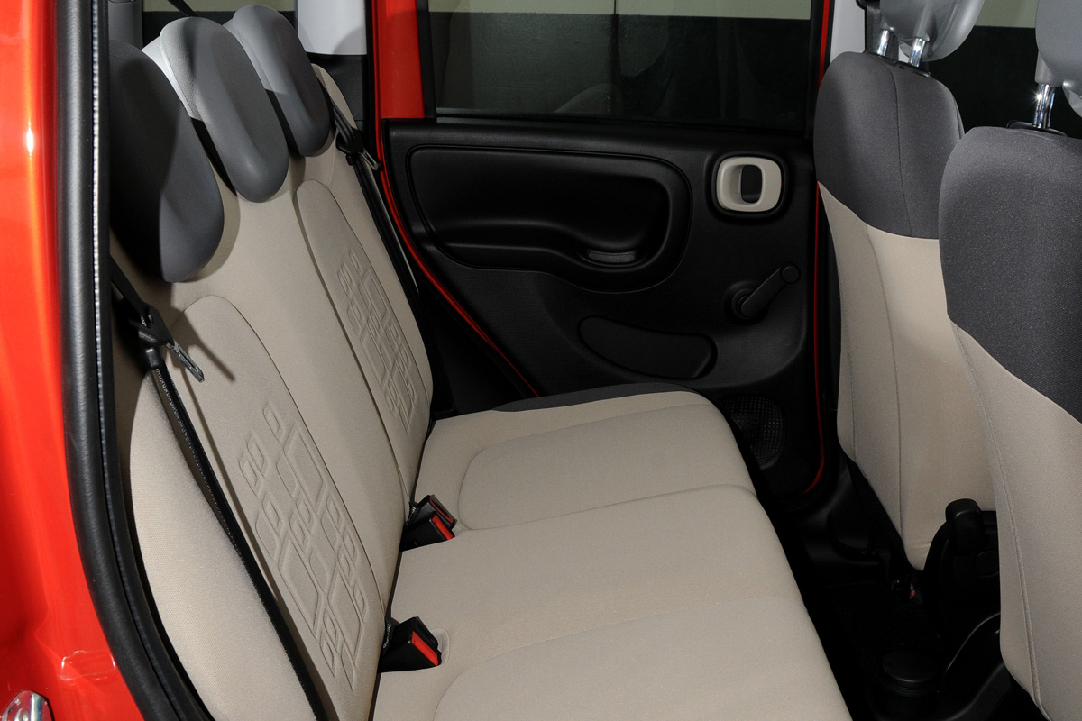 Fiat Panda TwinAir rear seats