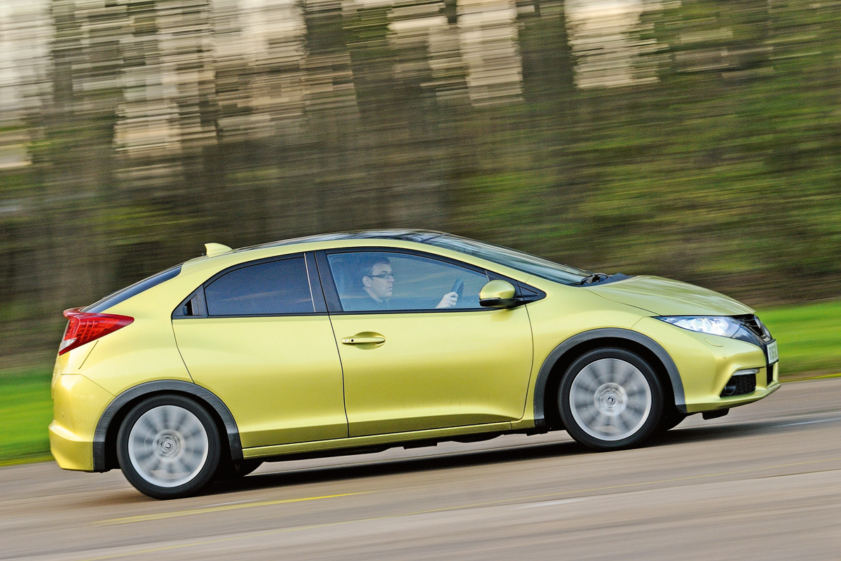 Honda Civic 2.2 i-DTEC EX GT profile