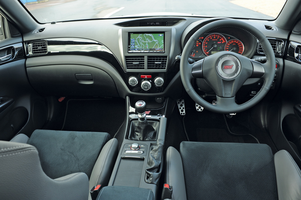 Subaru Impreza S206 dash