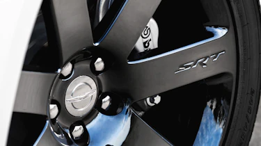Chrysler 300C SRT8 wheel