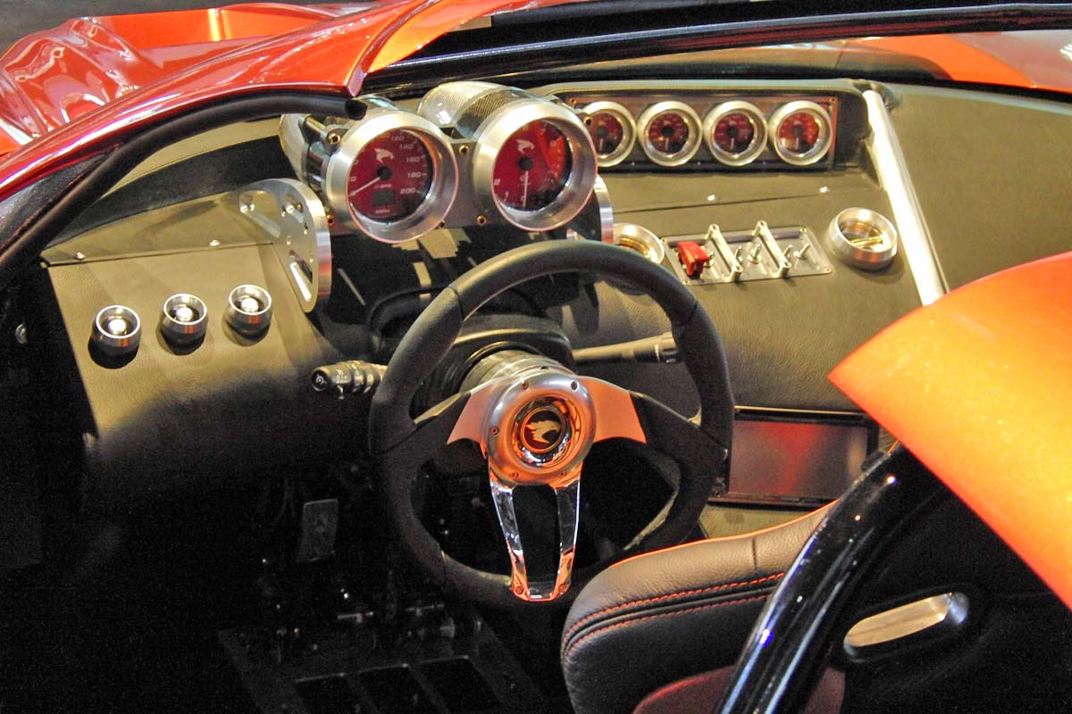 Falcon F7