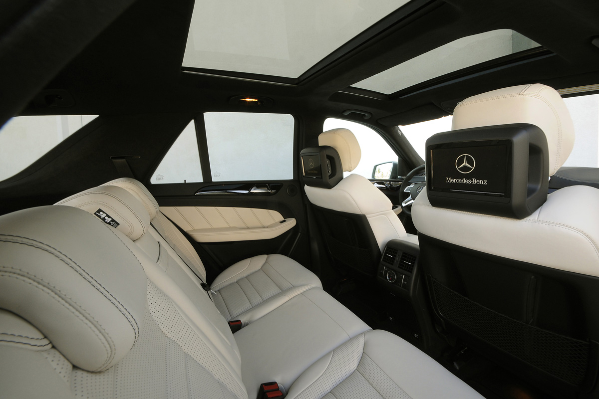 Mercedes ML63 AMG rear seats