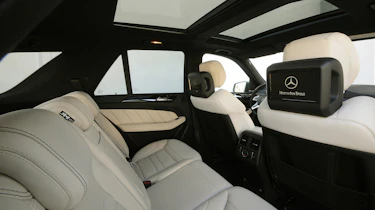 Mercedes ML63 AMG rear seats