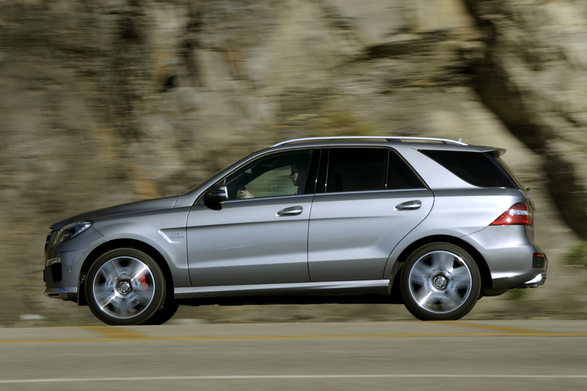 Mercedes ML63 AMG panning