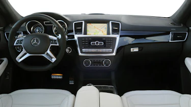 Mercedes ML63 AMG dash
