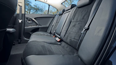 Toyota Avensis rear seats