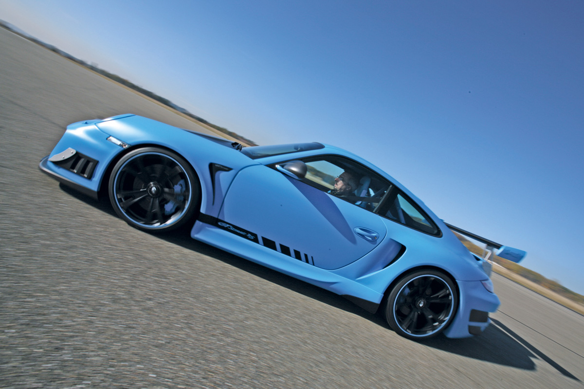 Techart Porsche 911 GTStreet RS panning