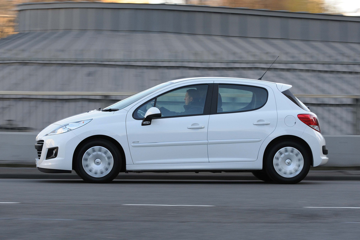 Peugeot 207 Oxygo+ panning