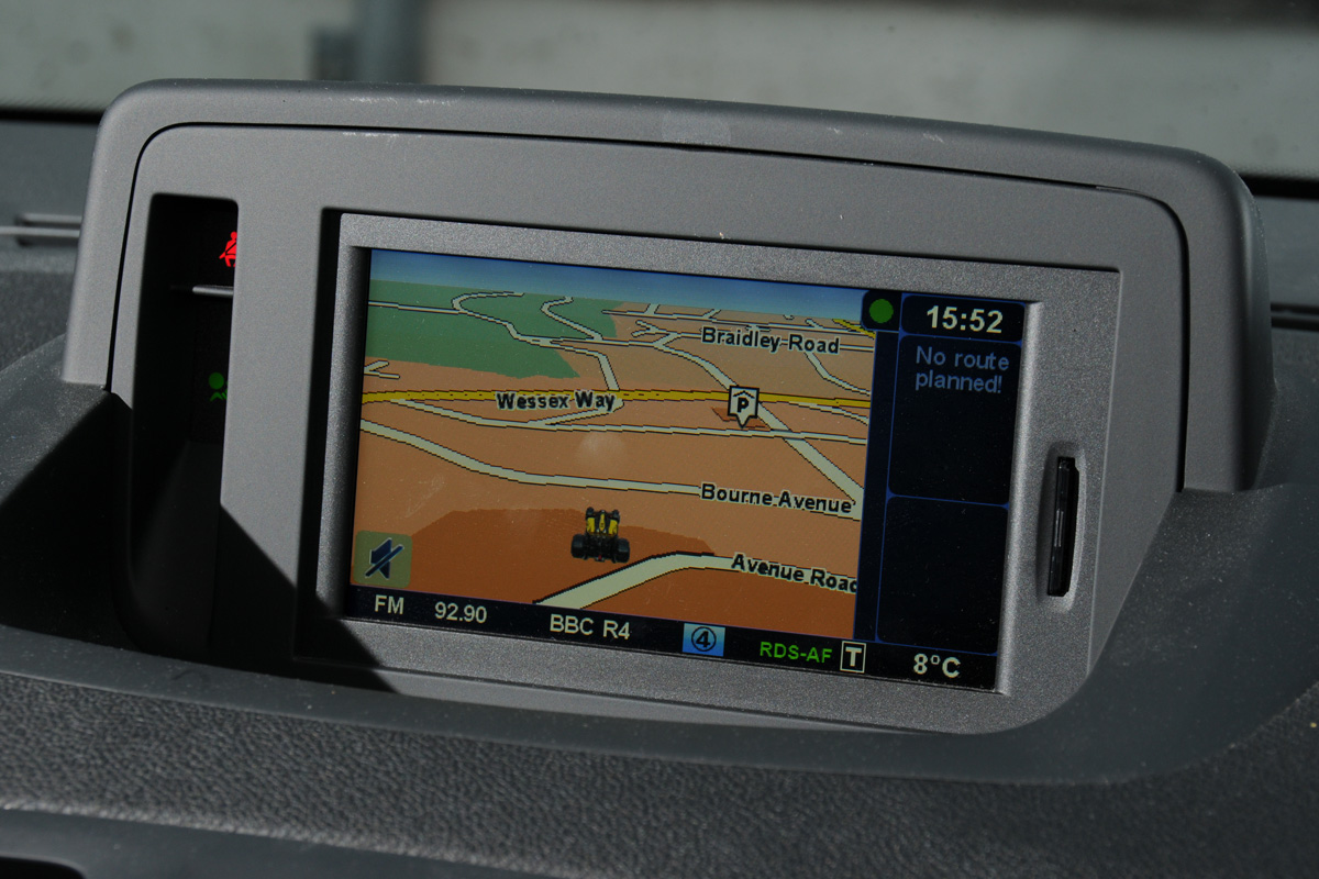 Renault Megane ST sat-nav